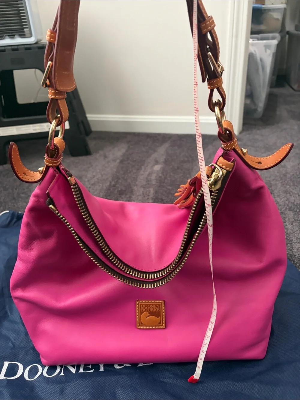 LIKE NEW - DOONEY & BOURKE - McKenzie Hobo - Pink